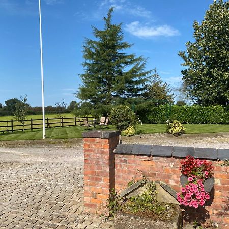Bank Farm Cottages Nantwich Εξωτερικό φωτογραφία