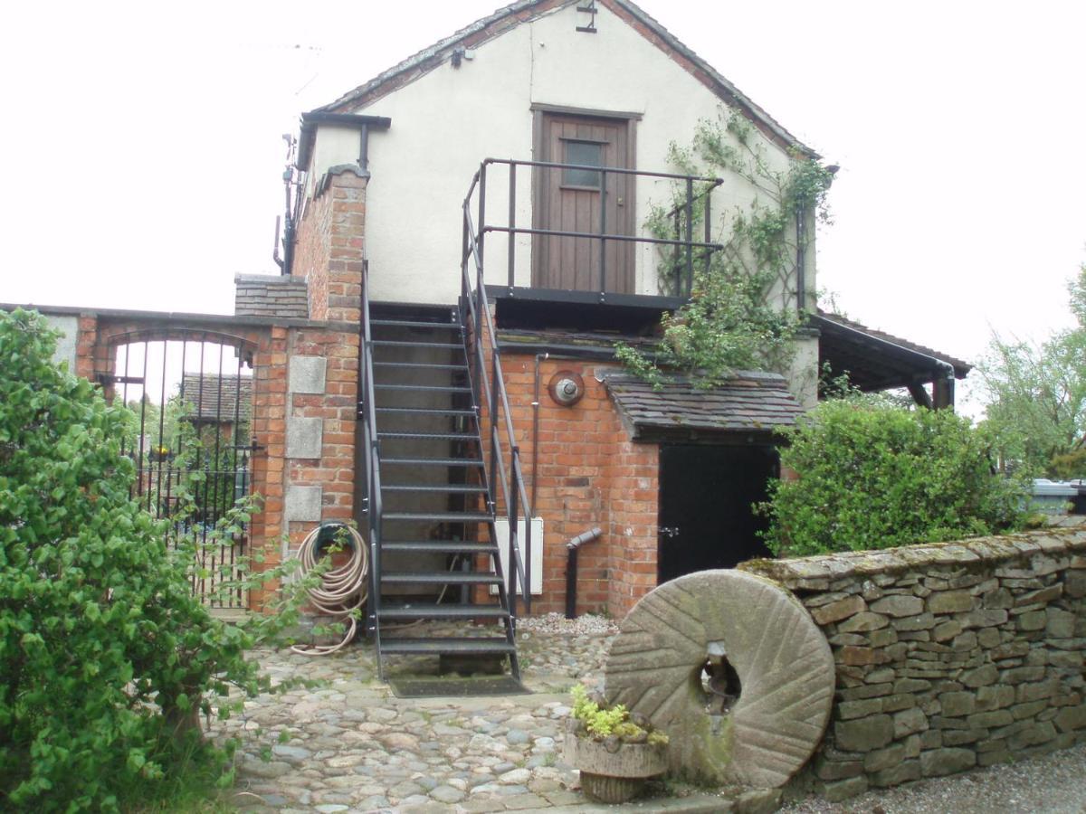 Bank Farm Cottages Nantwich Εξωτερικό φωτογραφία